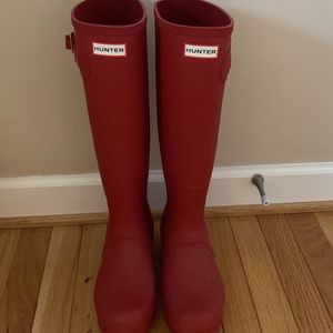 Hunter rain boots
